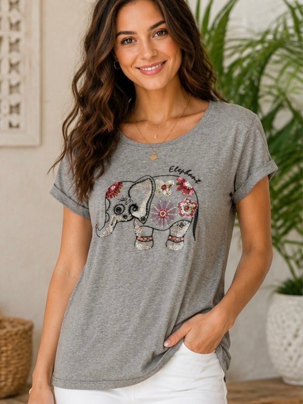 Elephant T-Shirt Gray Size Large from Rome Italian Sizing It Measures Medium